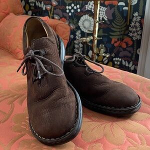 Born Dark Brown Leather Oxfords, size 11